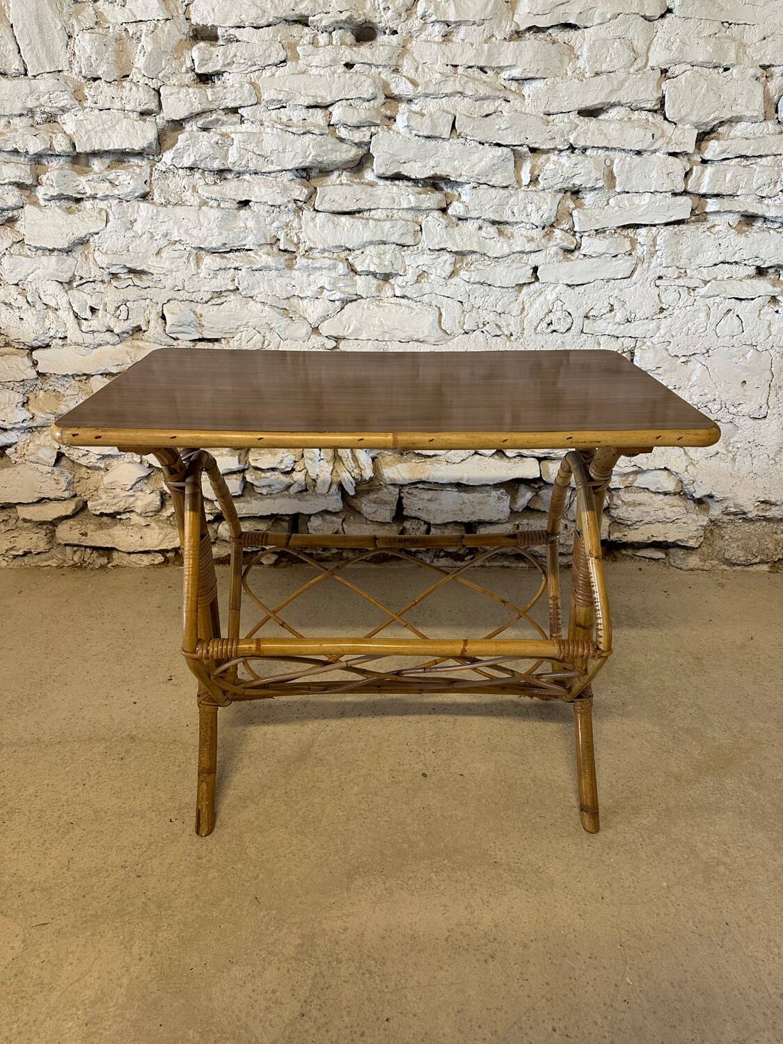 Vintage rattan coffee table with magazine racks