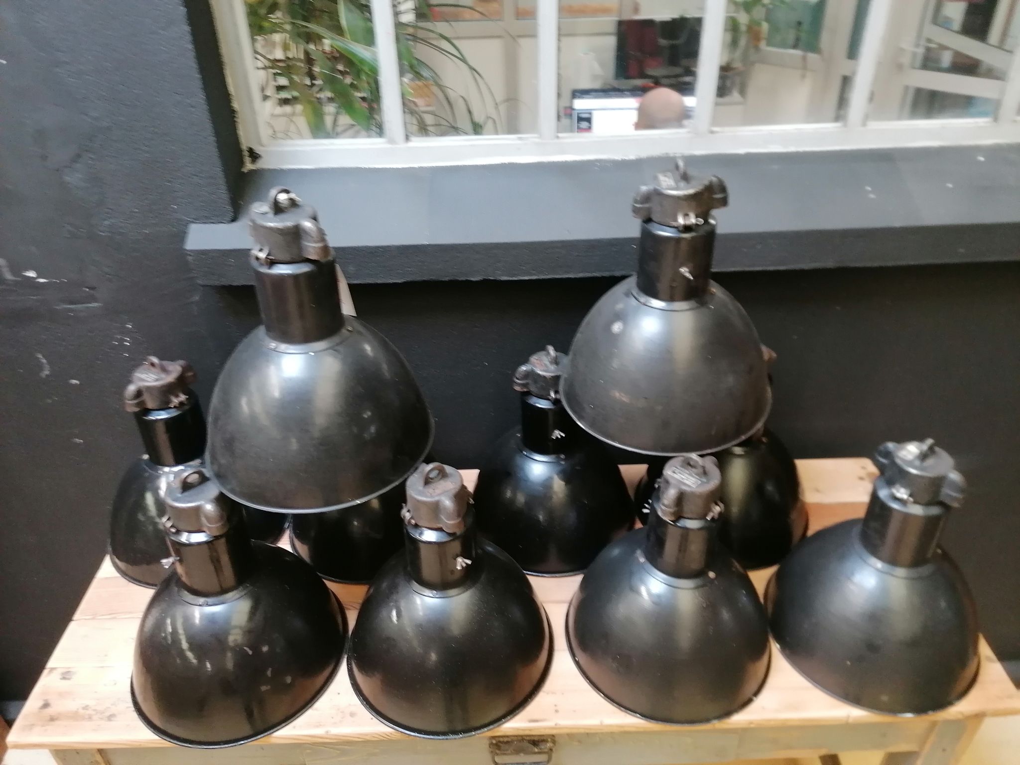 Industrial vintage factory pendant lamp, enamelled metal, 60s