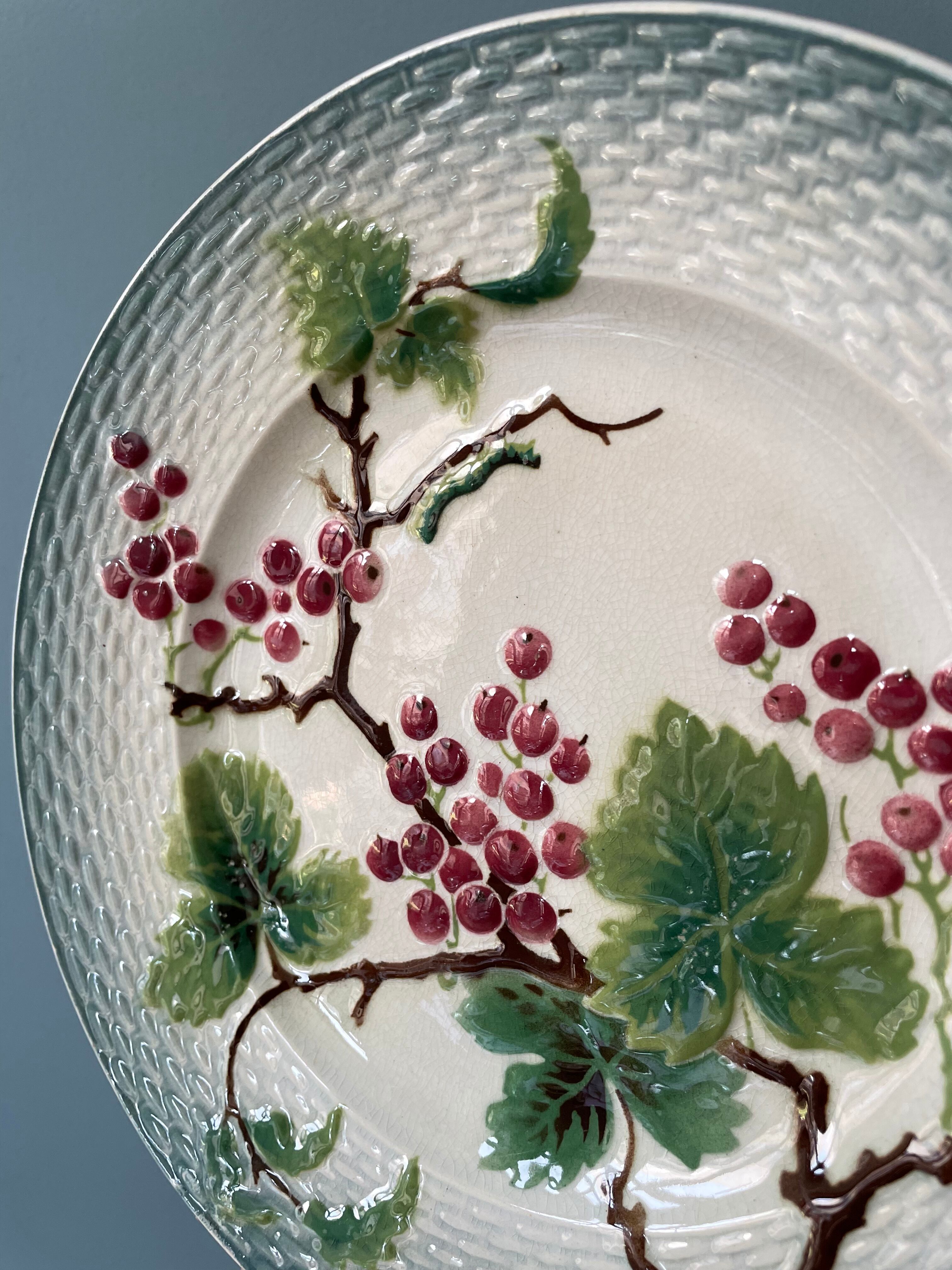 Set of 4 dessert plates in slurry St Amand Hamage