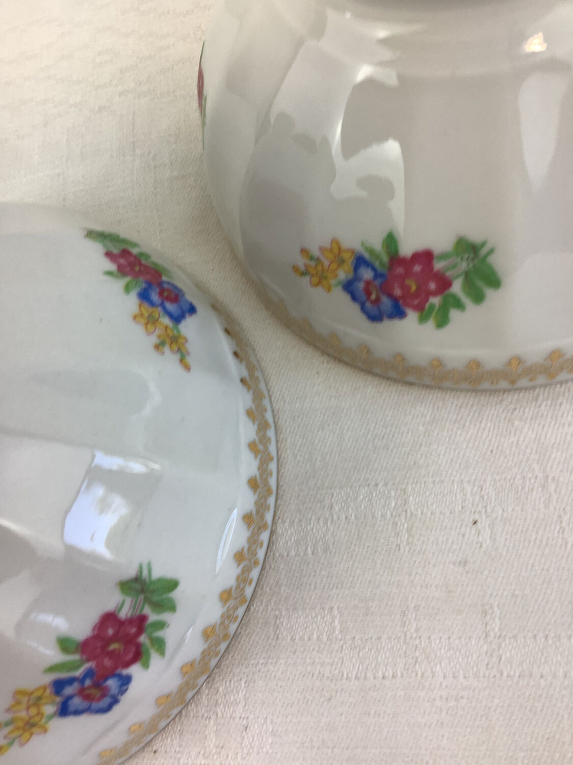 Duo of bowls Porcelaine france Limoges