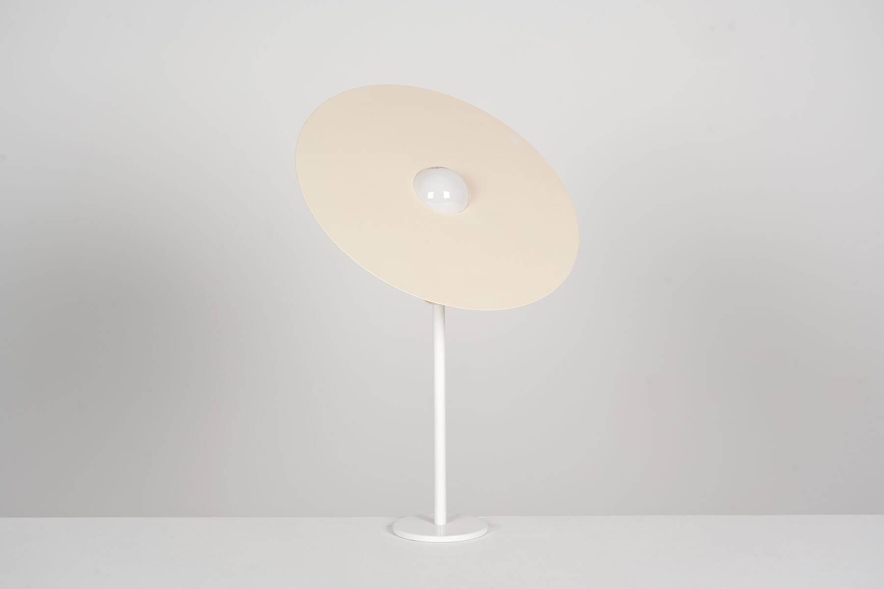 Lampe Hat de Frans van Nieuwenborg 1985 pour Designum