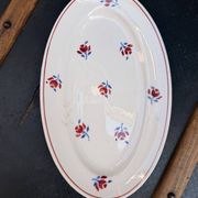 Plat ovale ancien