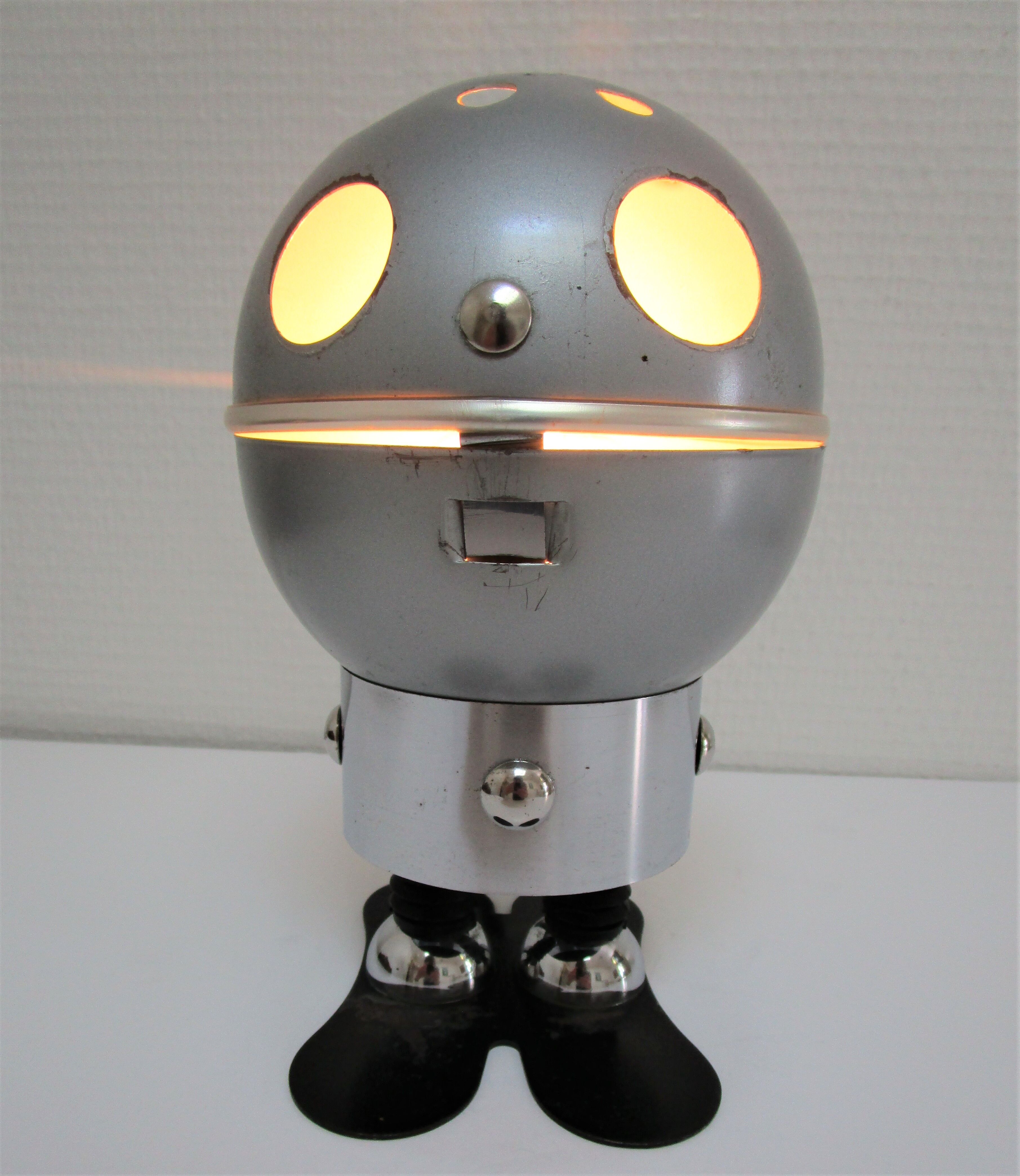 Robot lamp by satco space age 70s