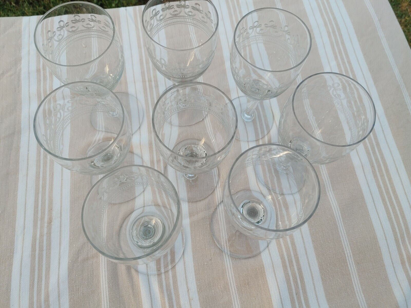 8 old water glasses engraved with a large frieze late XIX-XXth