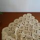 Ancien couvre lit au crochet beige fleurs 205 x 170 cm