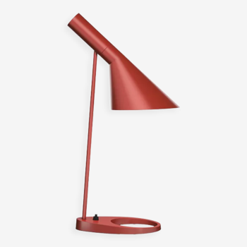 Lampe à poser AJ d'Arne Jacobsen pour Sas Royal Hôtel 1960