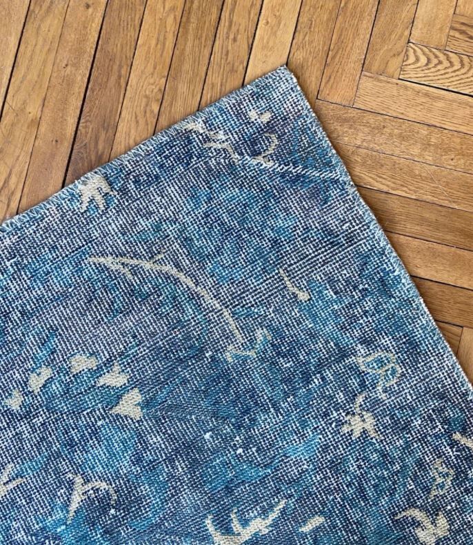 Vintage King carpet 246 x 138 cm