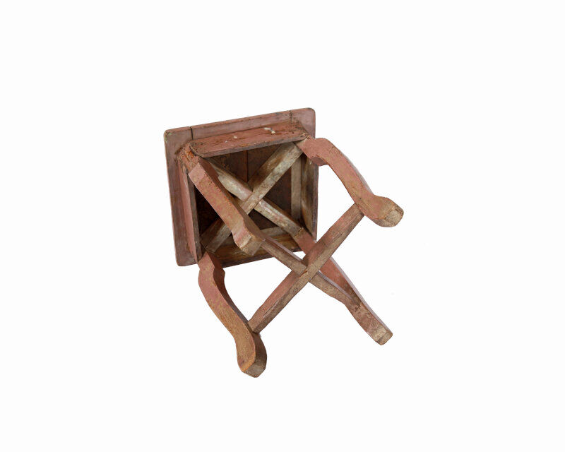 Resting tabou plant patine rose ancient wood teck