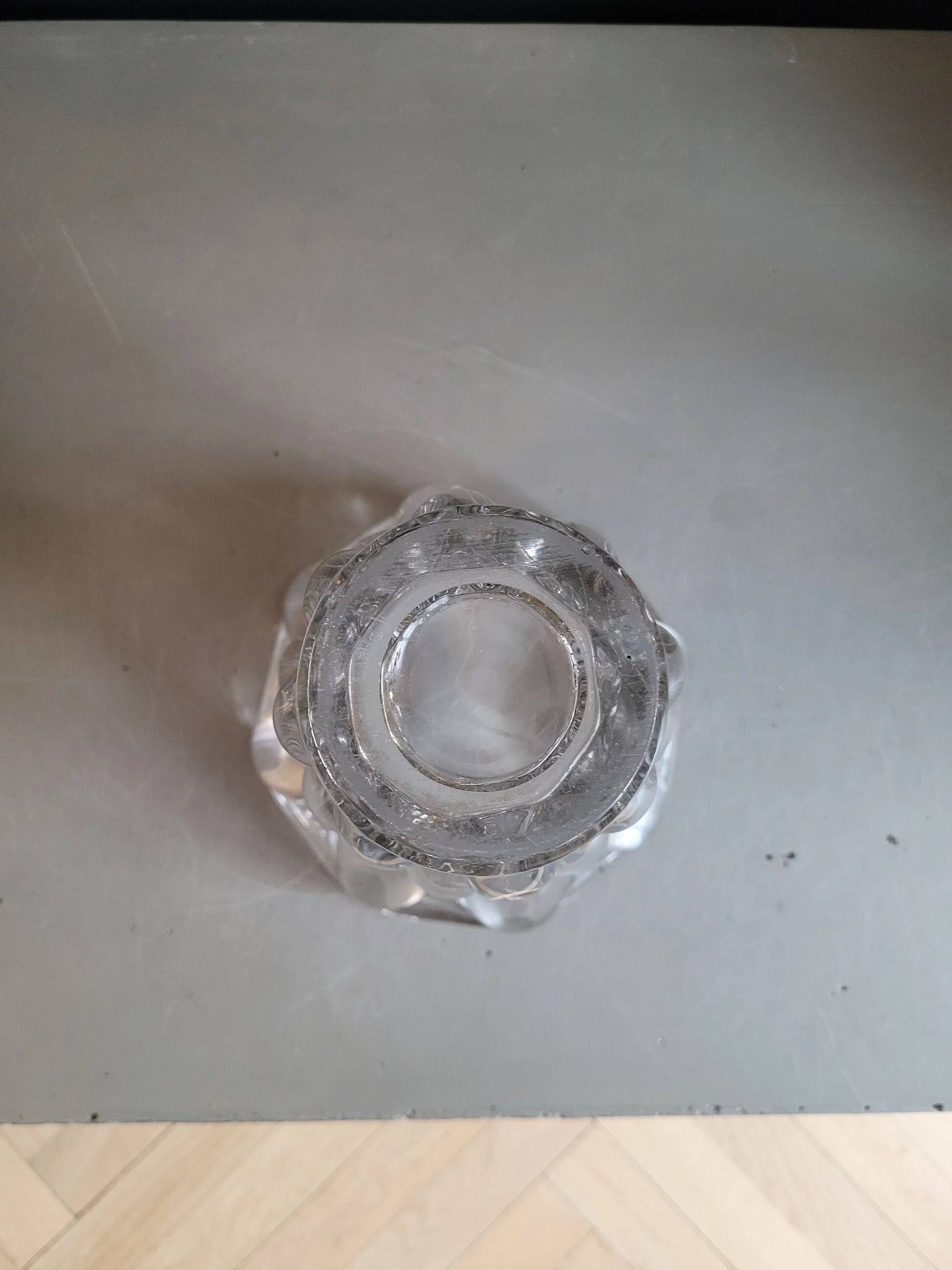 Giraffe vase in crystal