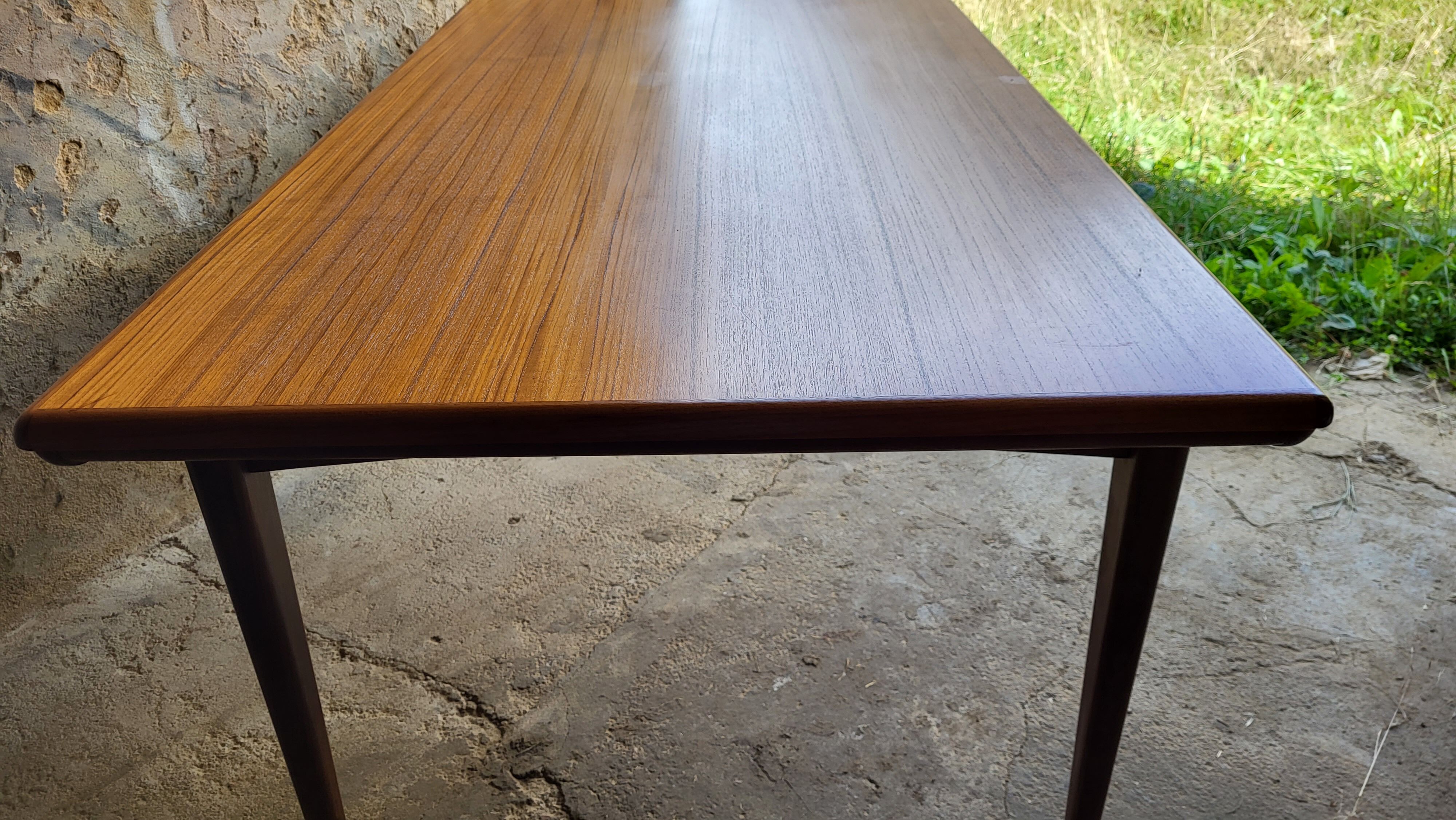 Dining table scandinavian style 60s teak