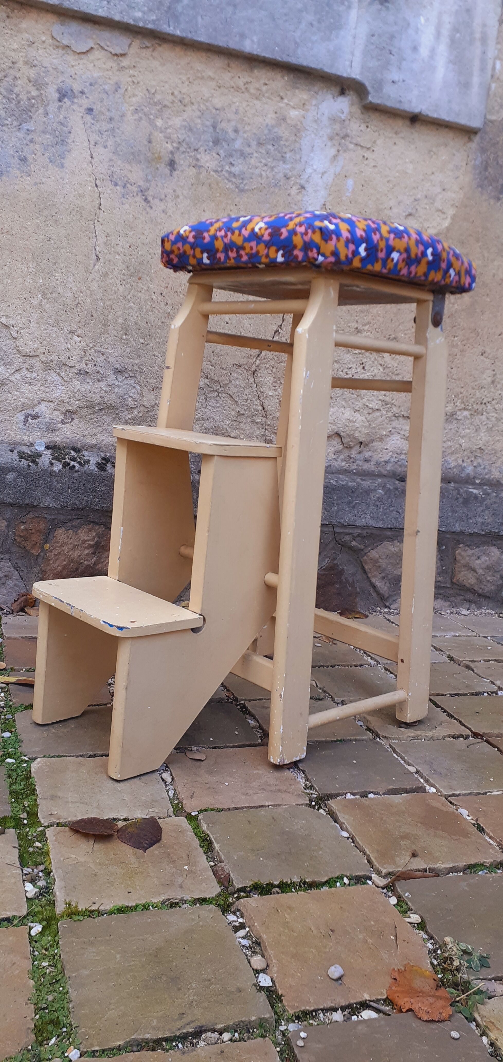 Wooden stepladder stool painted vintage 50s