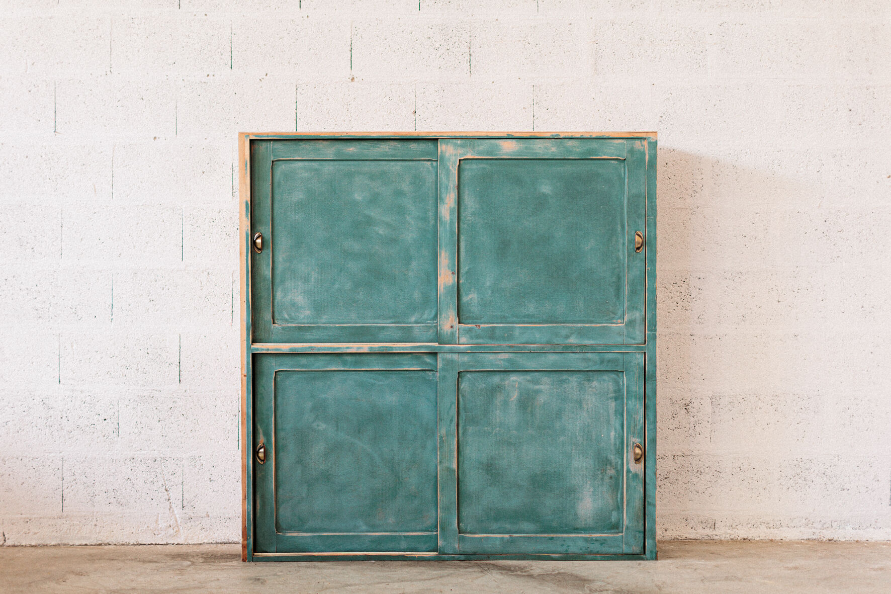Green loom furniture – sliding door "apple"