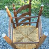 Vintage mulched chairs with high oak backrests with turned legs