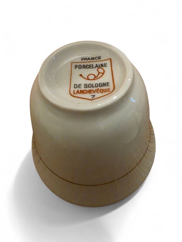 Service à café en porcelaine de Sologne – Modèle L’Archevêque 7