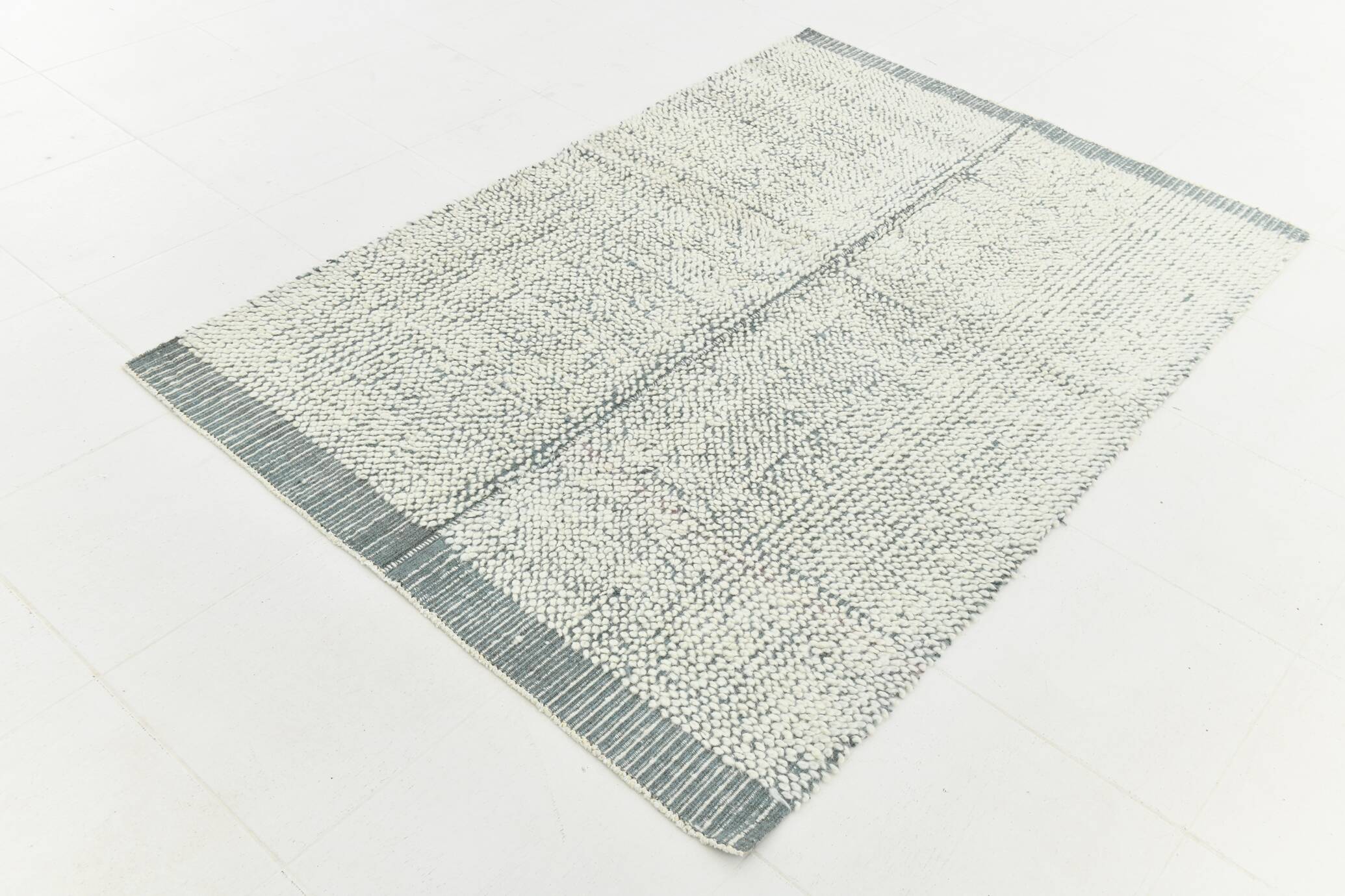 Turkish Gray Beige Contemporary Kilim Rug, 136x204Cm