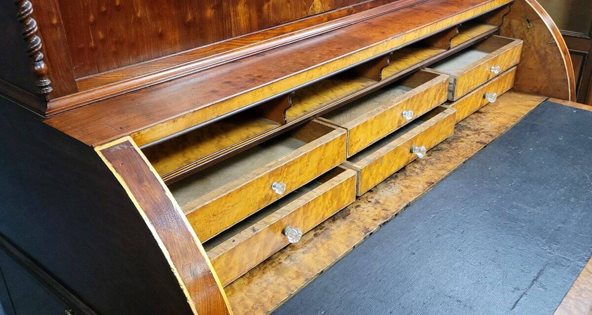 Parisian roll-top desk from the Charles X period in mottled mahogany