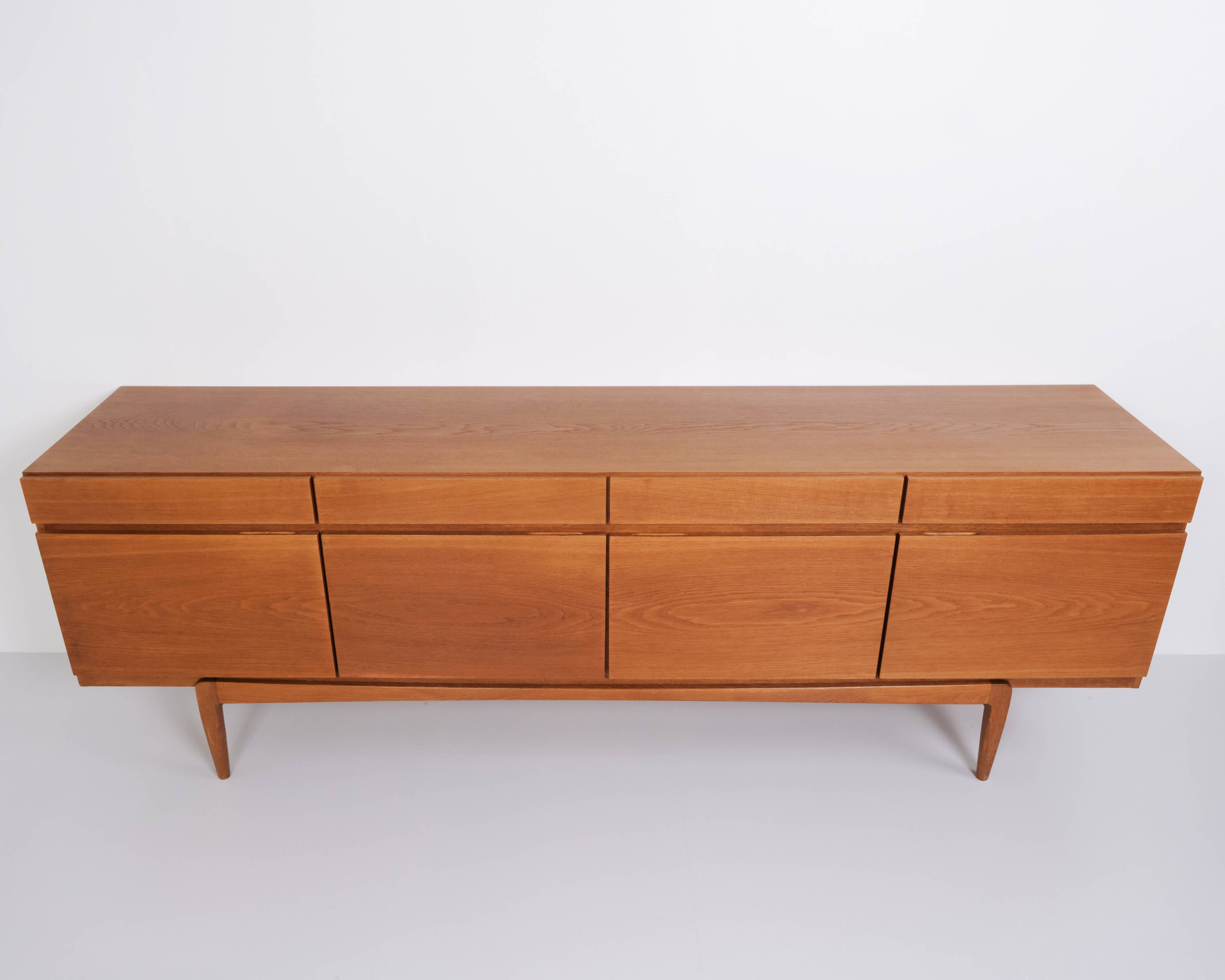 Sideboard - Oak - Ib Kofod-Larsen - Model FA66 - Faarup Furniture Factory - 1960s