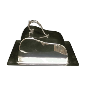 Silver plated butter/cheese dish with lidJ B Chatterley Sons