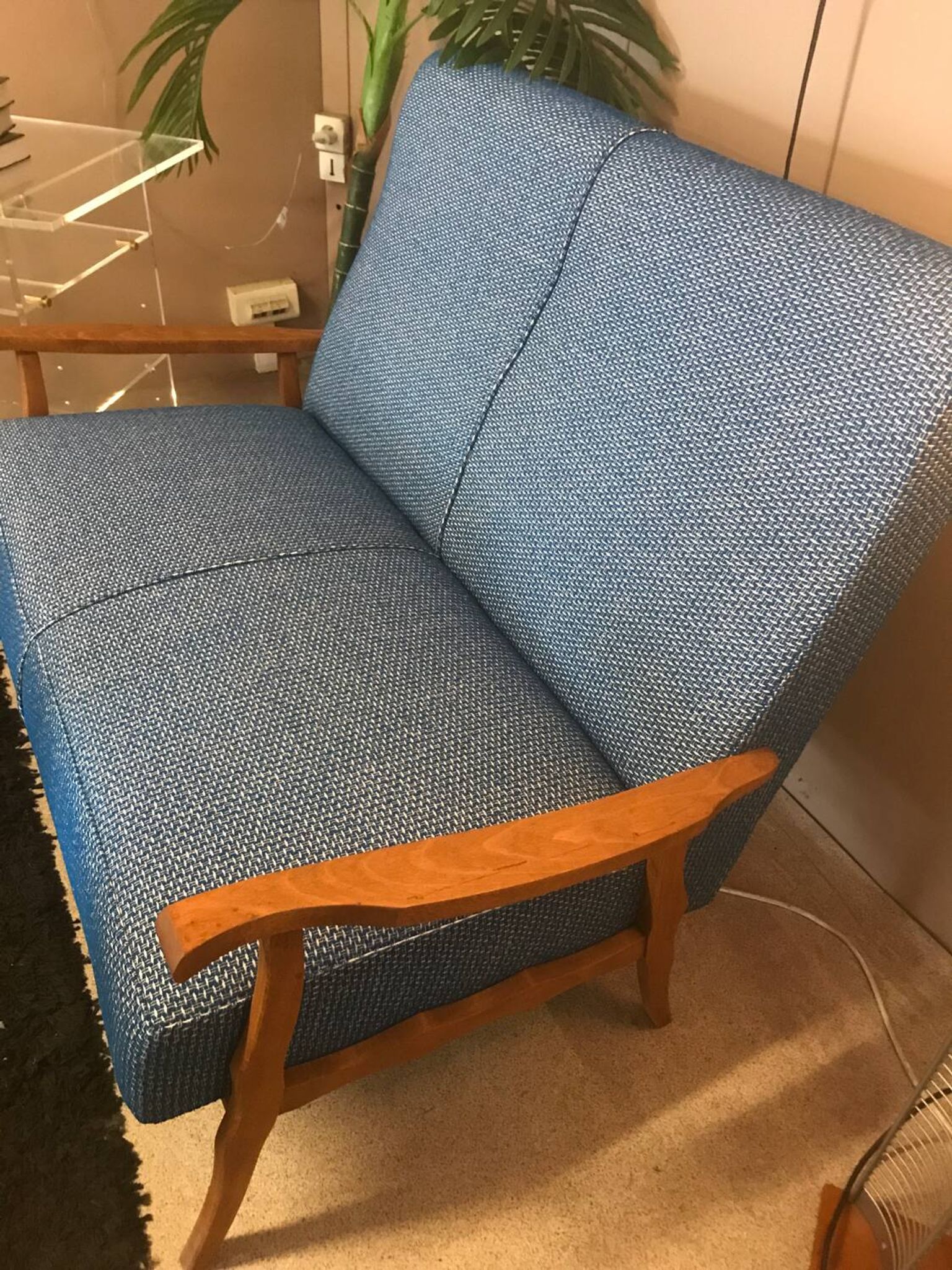 Vintage bench compatible for outdoor use.
