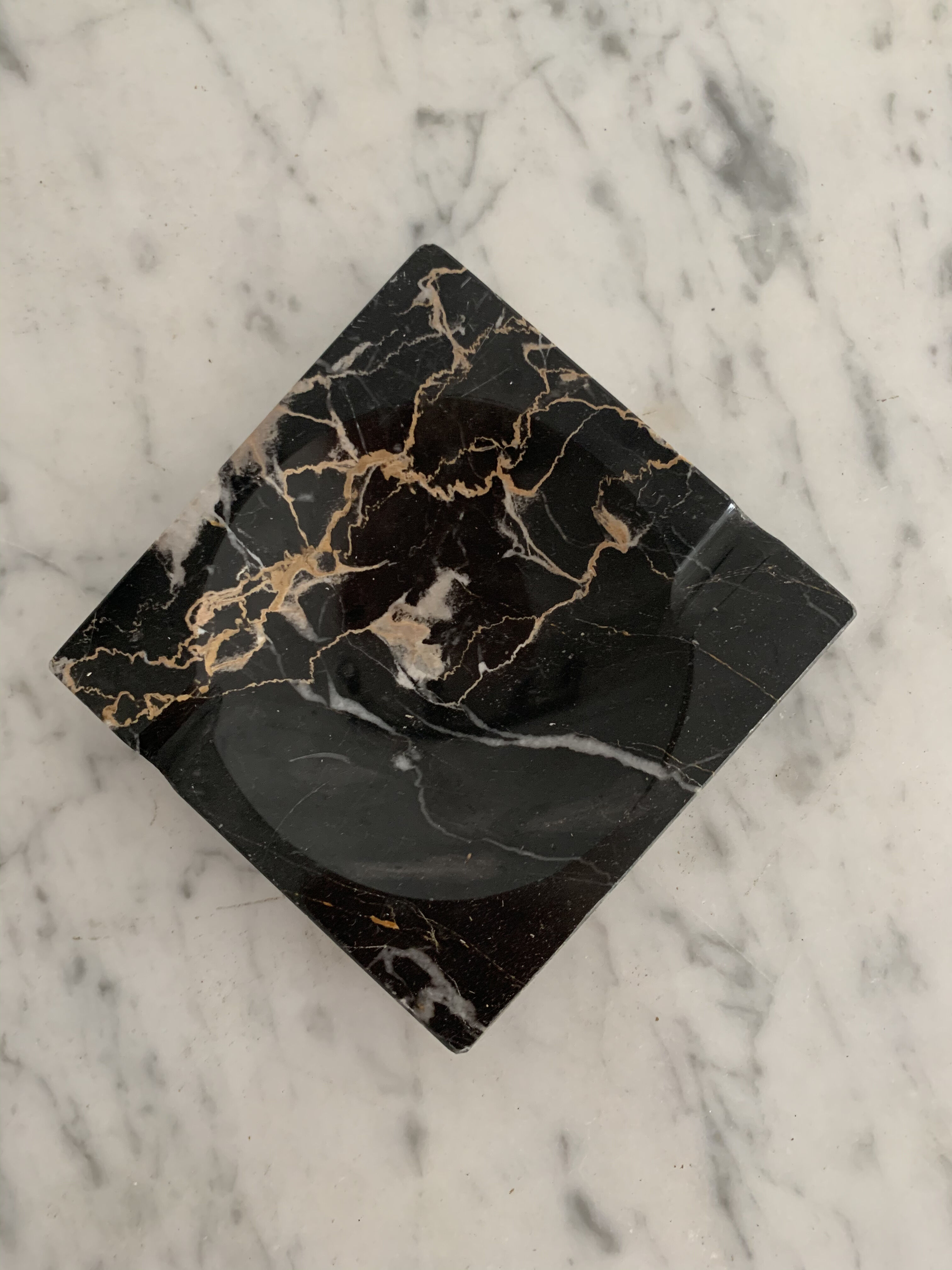 Vintage black marble squared veined ashtray