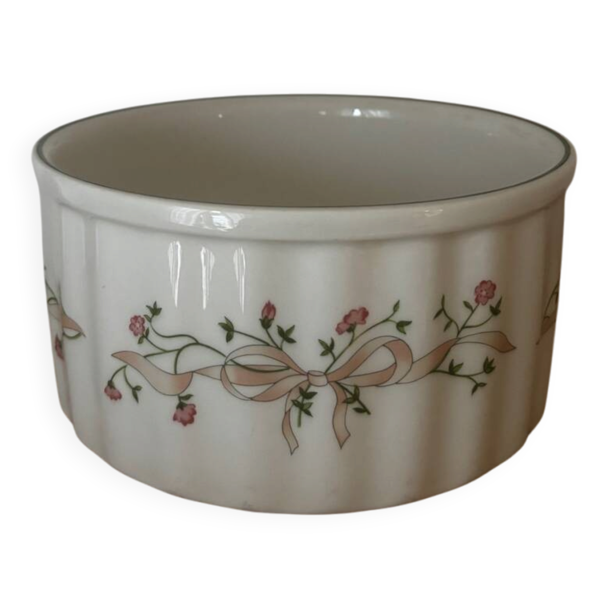 English soufflé dish or mould by Johnson Brothers.