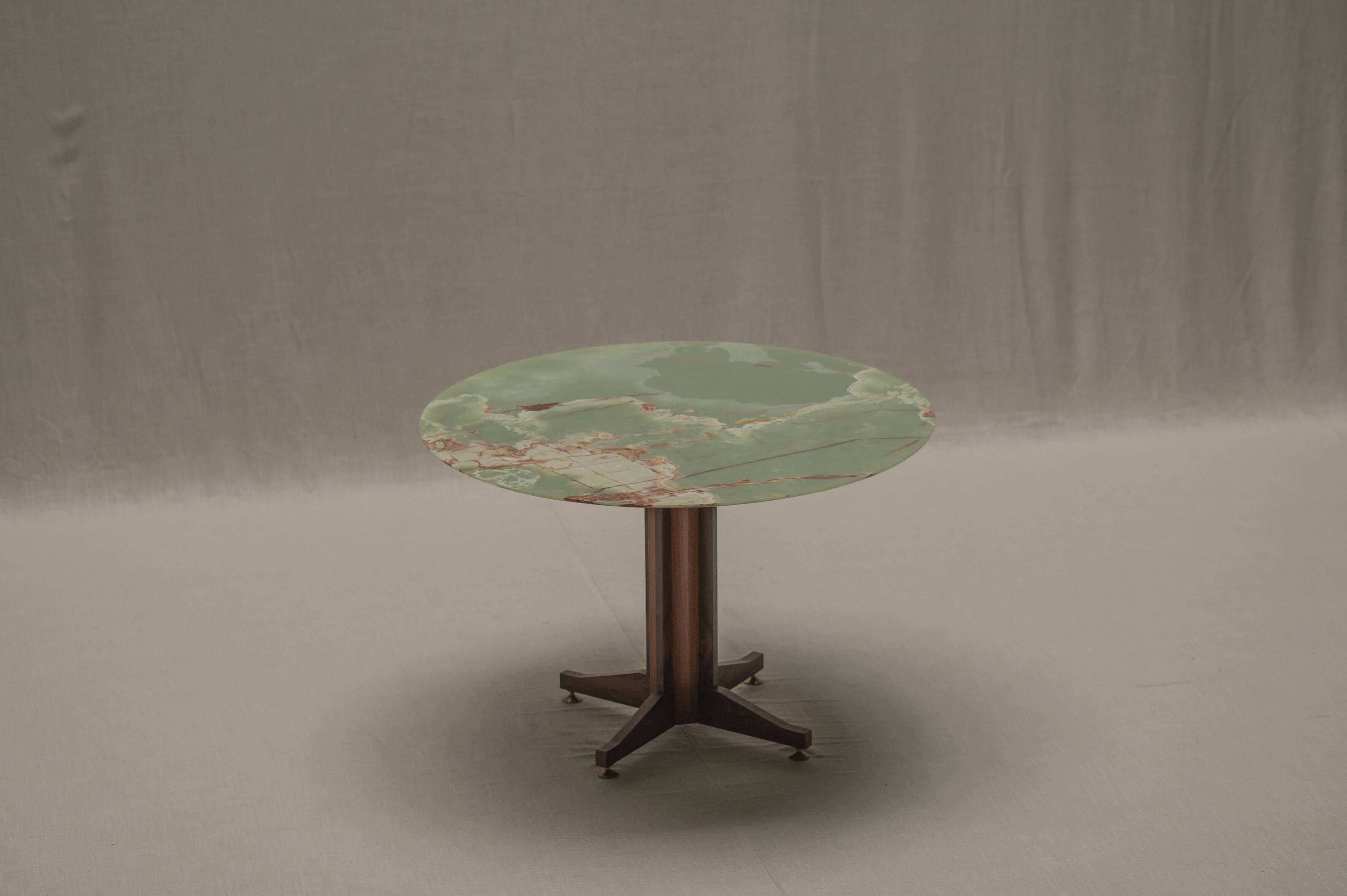 Onyx and brass dining table after Ignazio Gardella