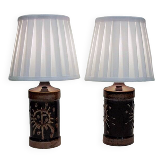 Paire de lampes de table Fibula en céramique émaillée brune par Carl Harry Stålhane - Suède années 1960