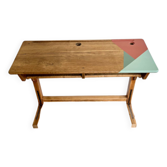 Restored school desk/desk