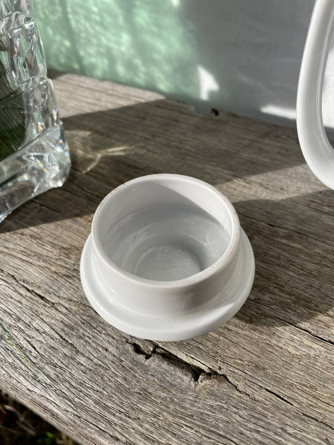 Porcelain teapot with flowers, 1970s, Italian ceramic