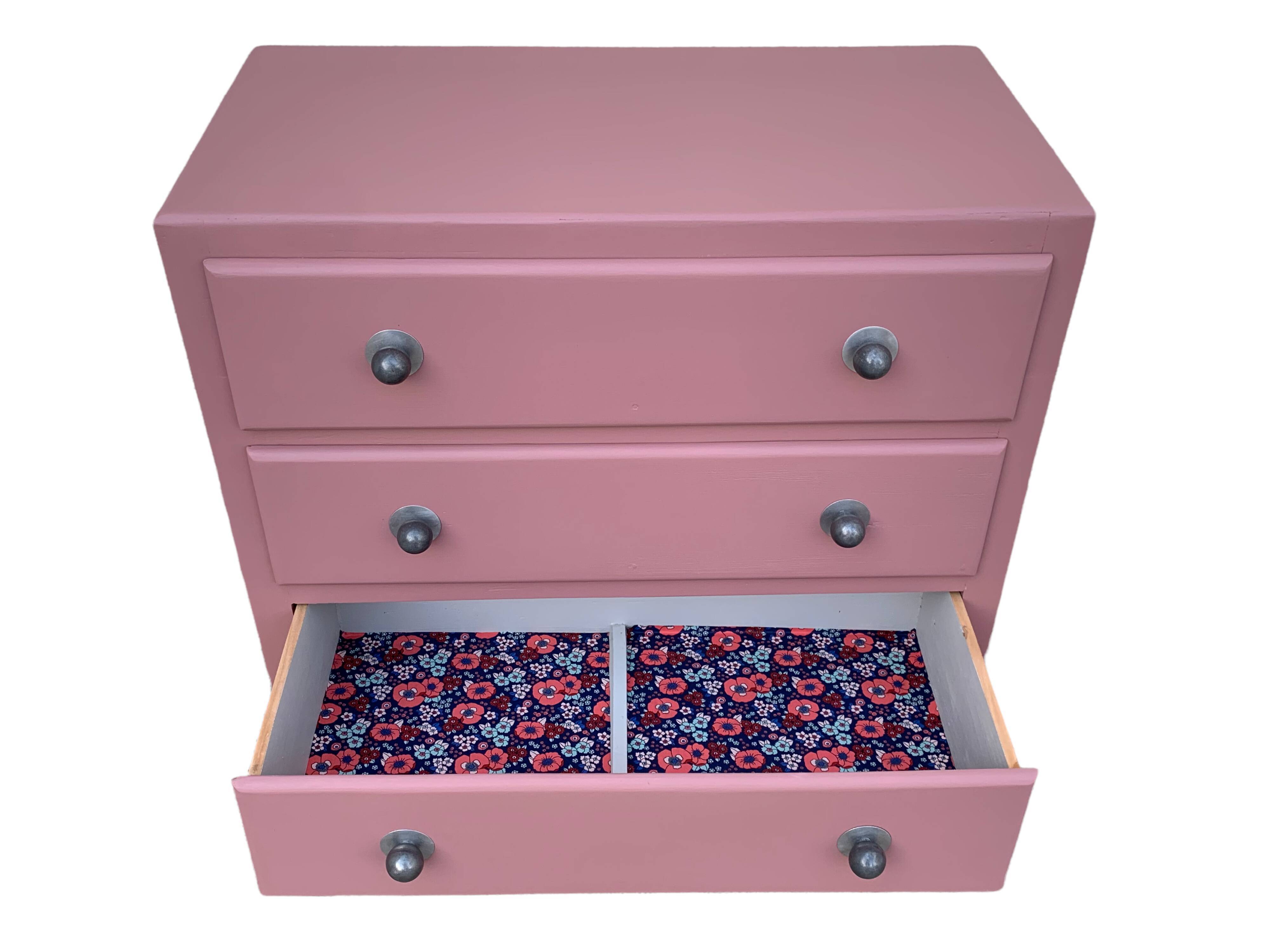 Vintage chest of drawers 1950