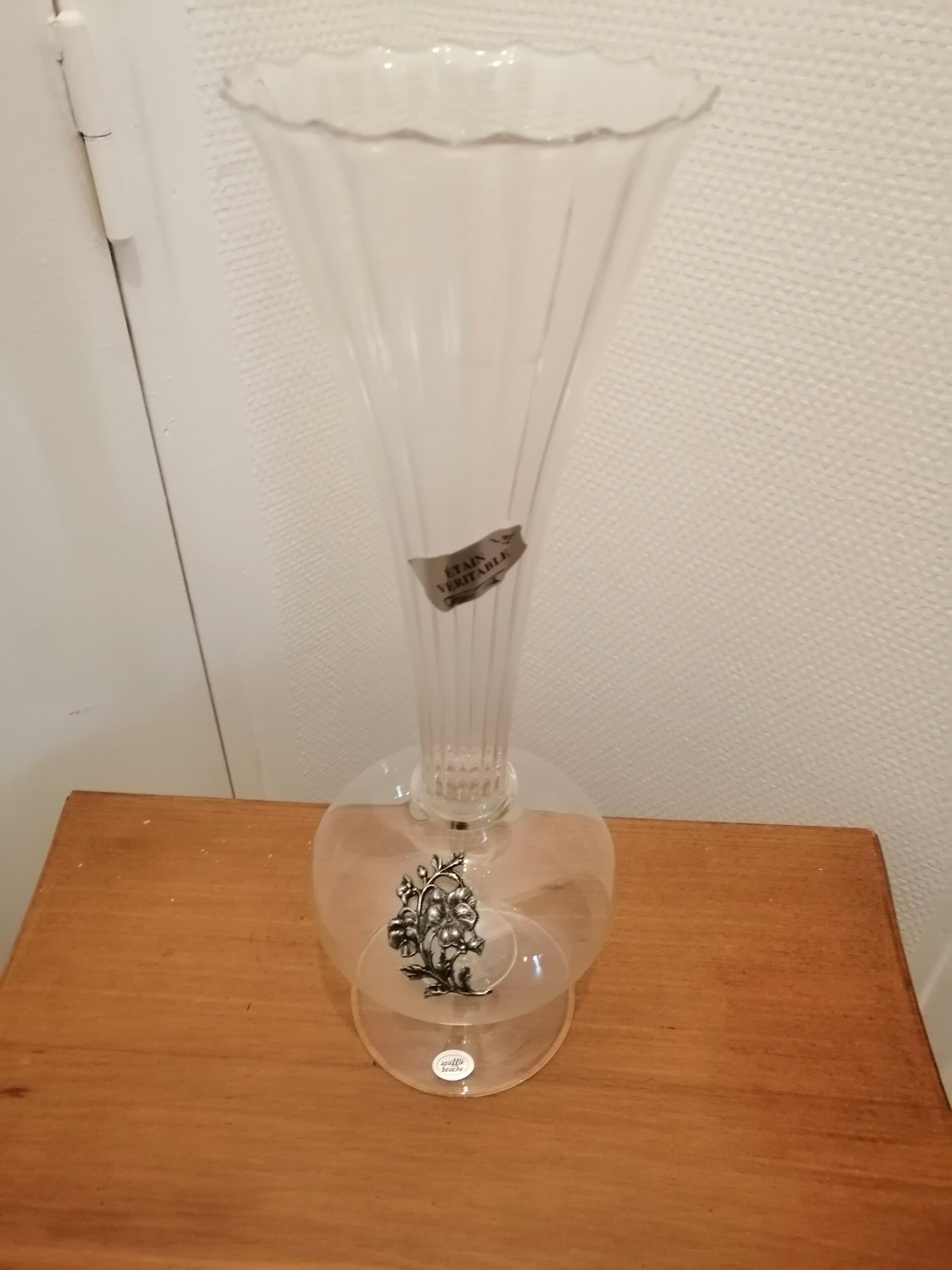 vase soliflor blows to the mouth