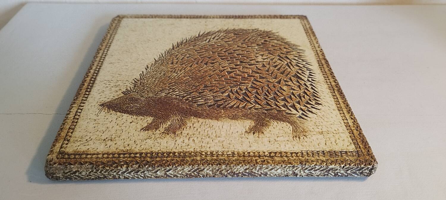 Jacqueline Hubin/Capron Vallauris trivet