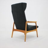 1960s Oak Wing Chair in Bouclé Upholstery, Czechoslovakia