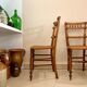 4 chaises en bois et cannage