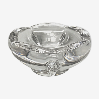 Cendrier Daum France en cristal de forme polylobée coupe mégotier signée