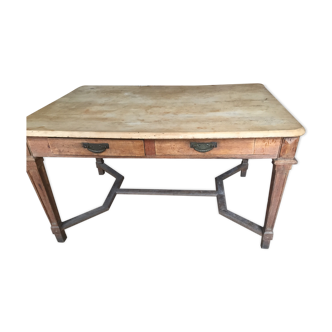 Old table