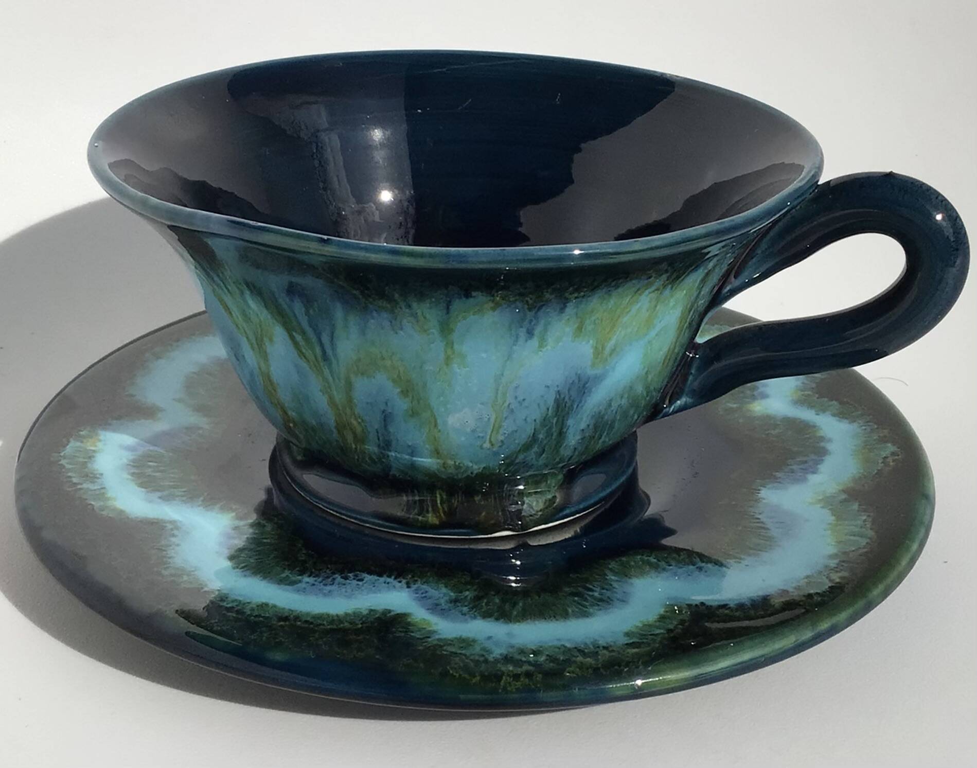 Deep blue Vallauris teacup