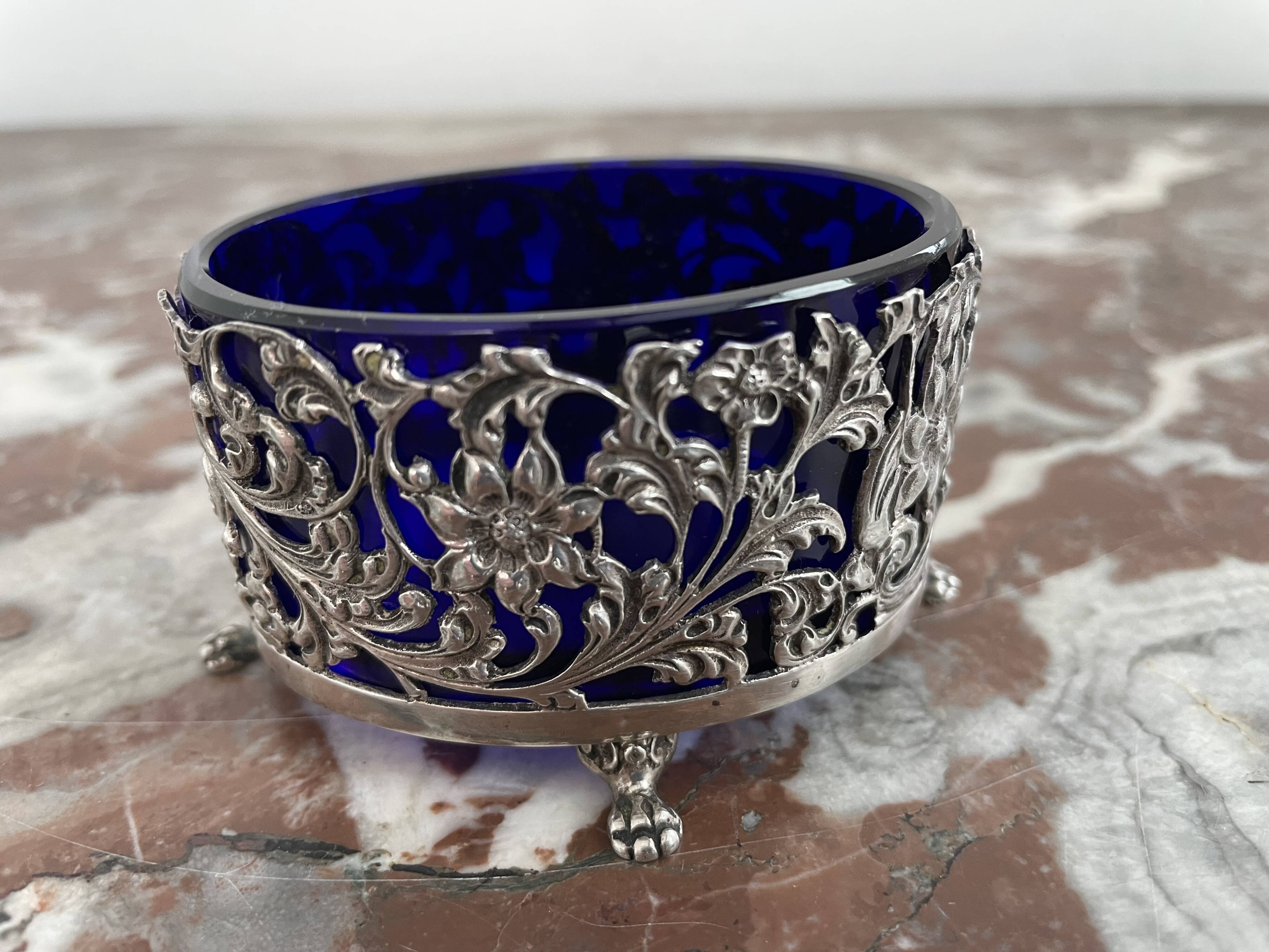 Vintage, salt shaker, saleron, metal, silver 830, indigo blue glass, eagle decoration, flowers, hallmark