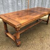 Farmhouse table with cat bar in solid oak with 1 drawer
