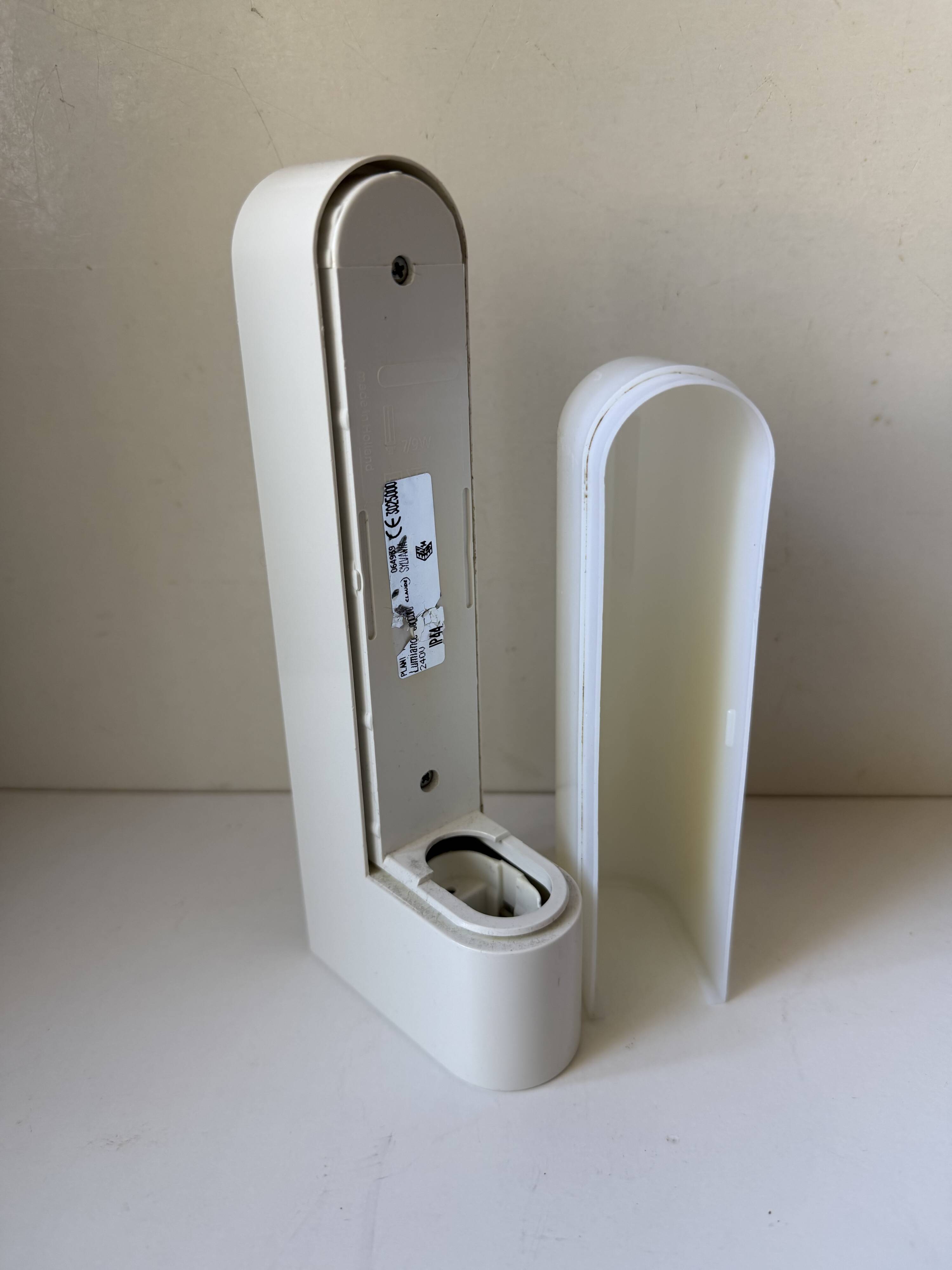 Vintage Minimalist Wall Lamp