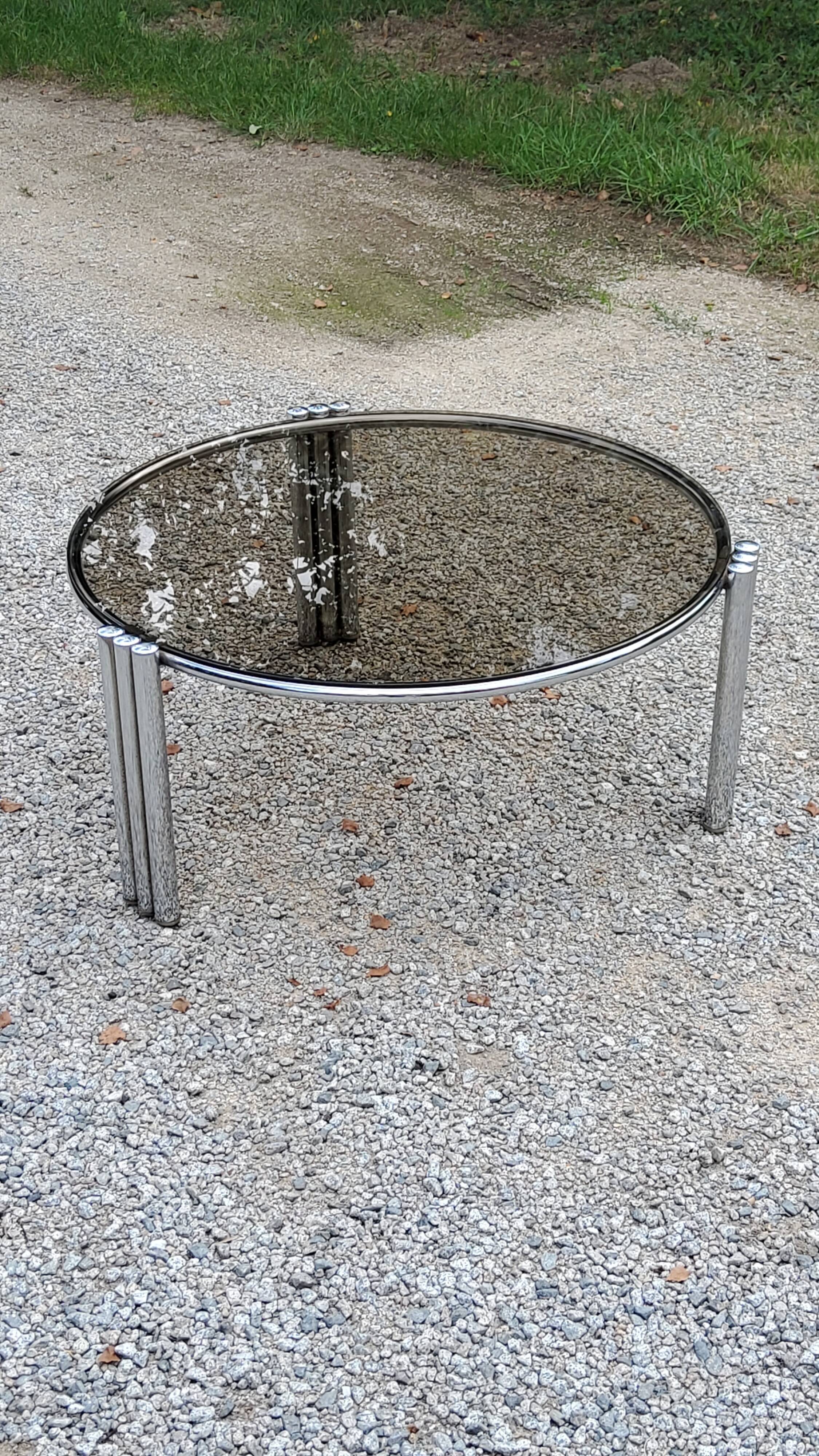 Coffee table design of the 70s smoked glass base chrome Diameter 84cm