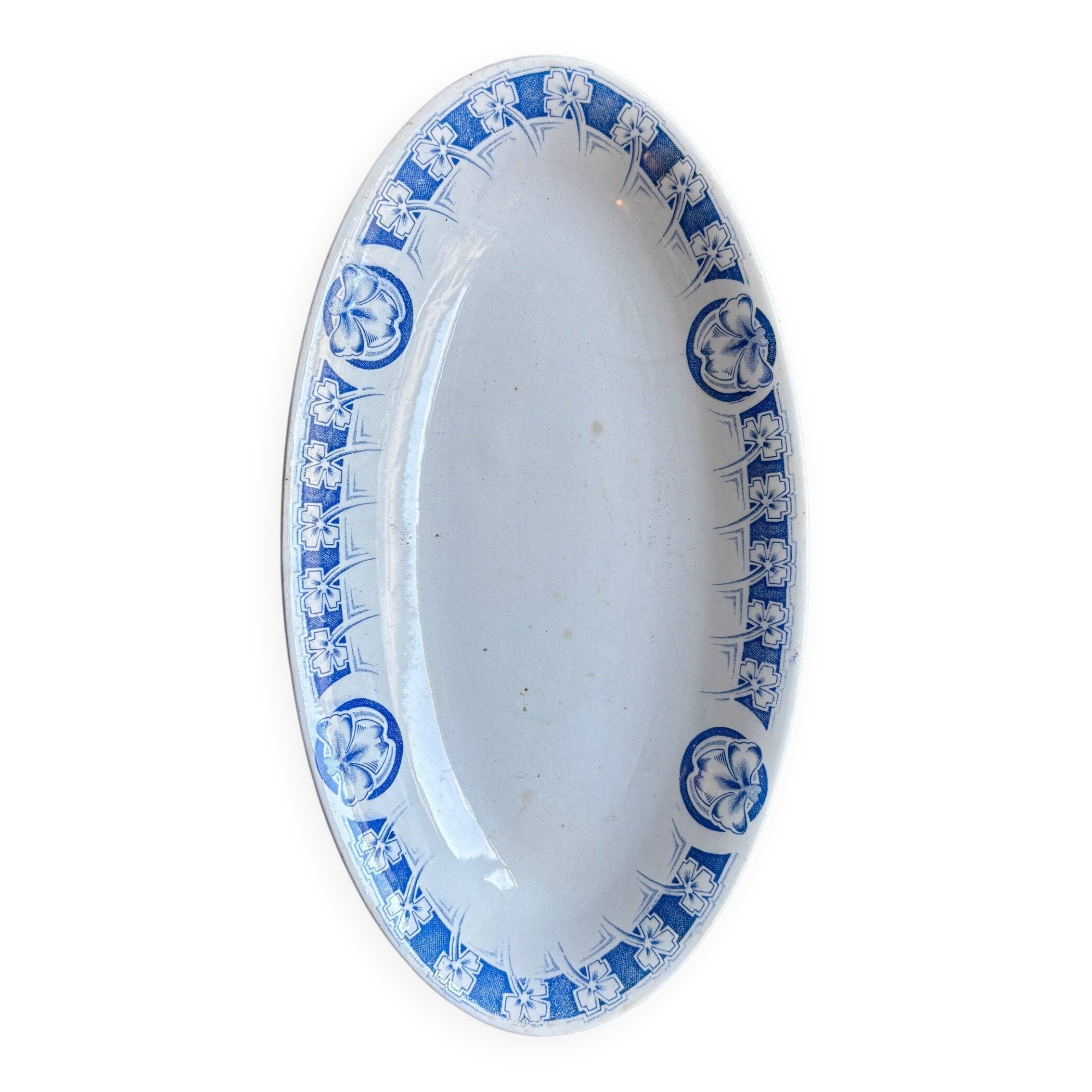 Lunéville ironware dish, "Luciole" service