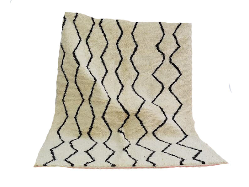 Handmade moroccan berber rug 190 x 158 cm