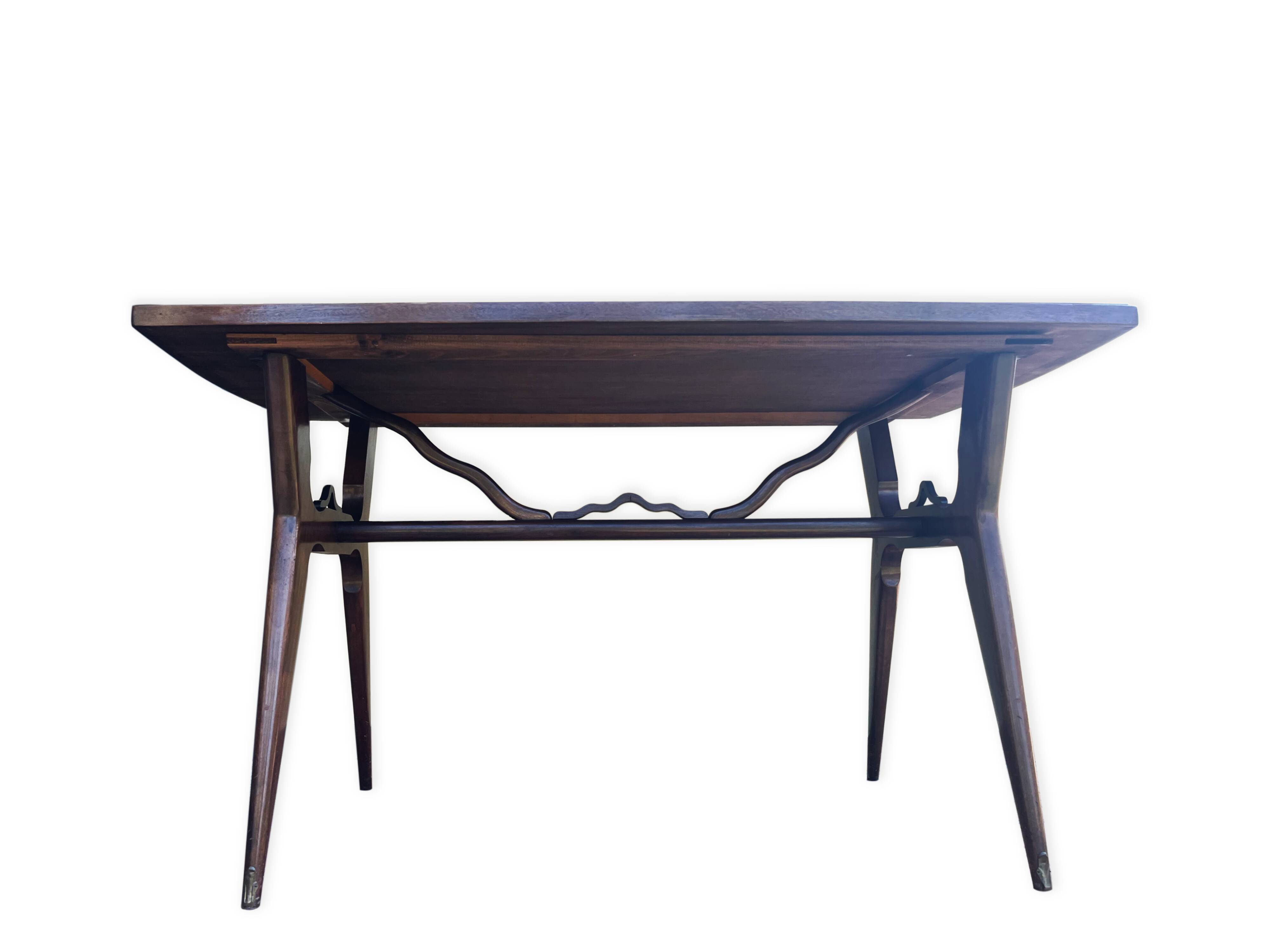 Table à manger italienne vintage du milieu du 20ème siècle