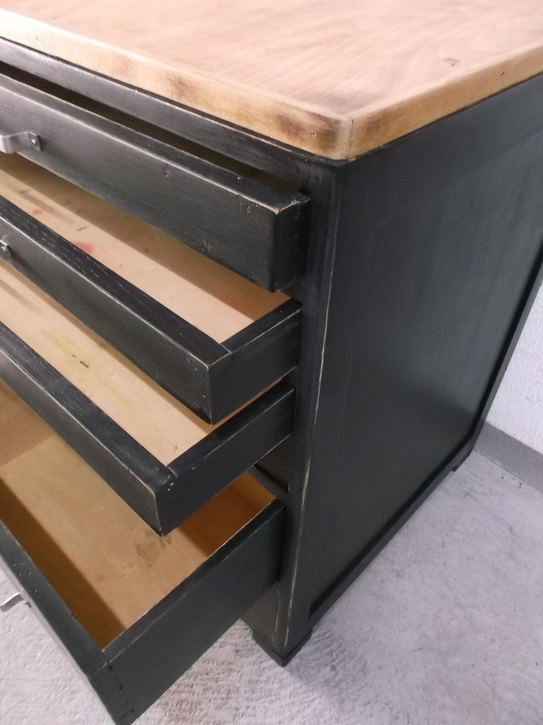 Trade furniture