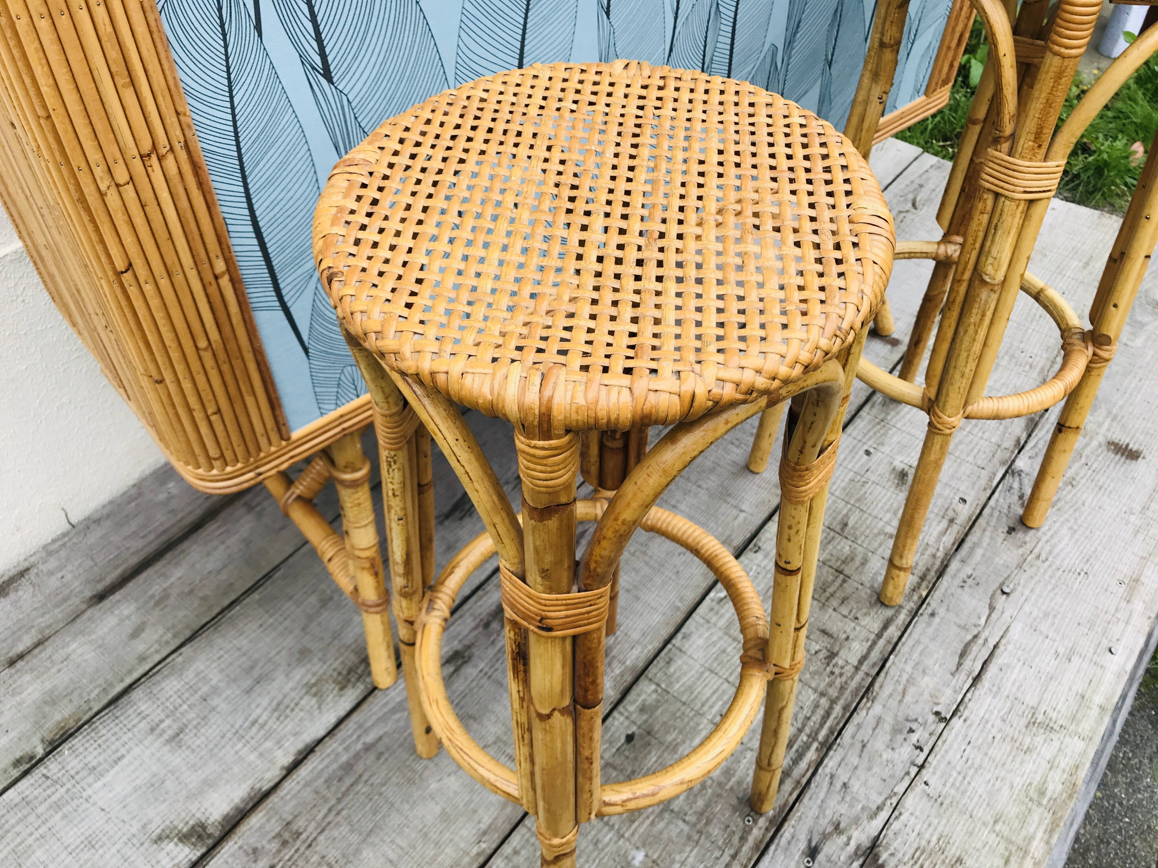 Vintage bamboo bar with 2 stools