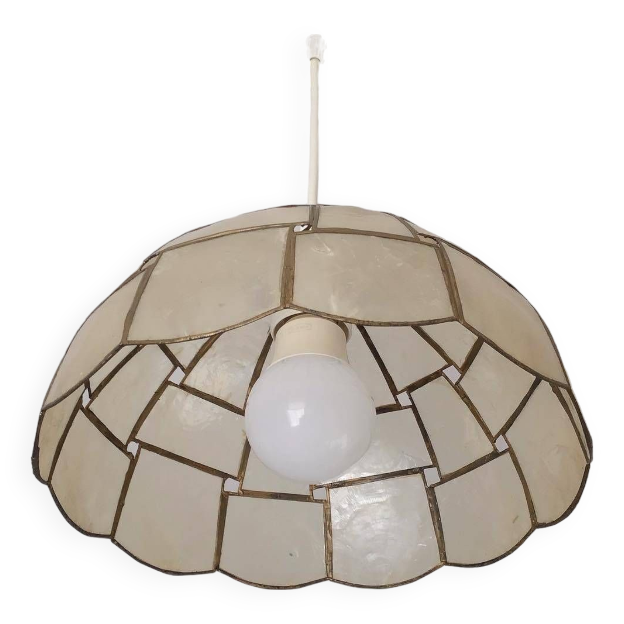 Vintage mother-of-pearl pendant light