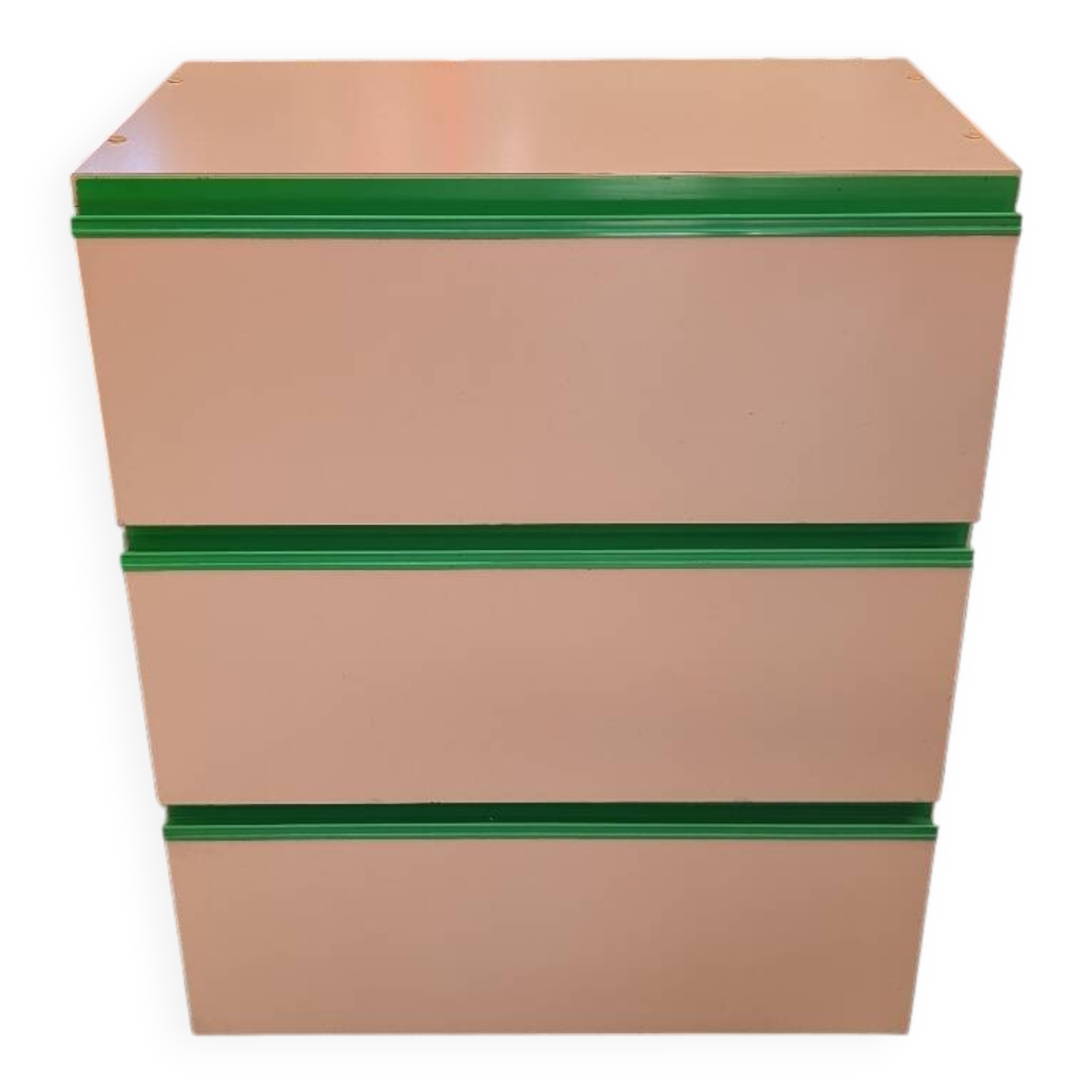 Small chest of drawers