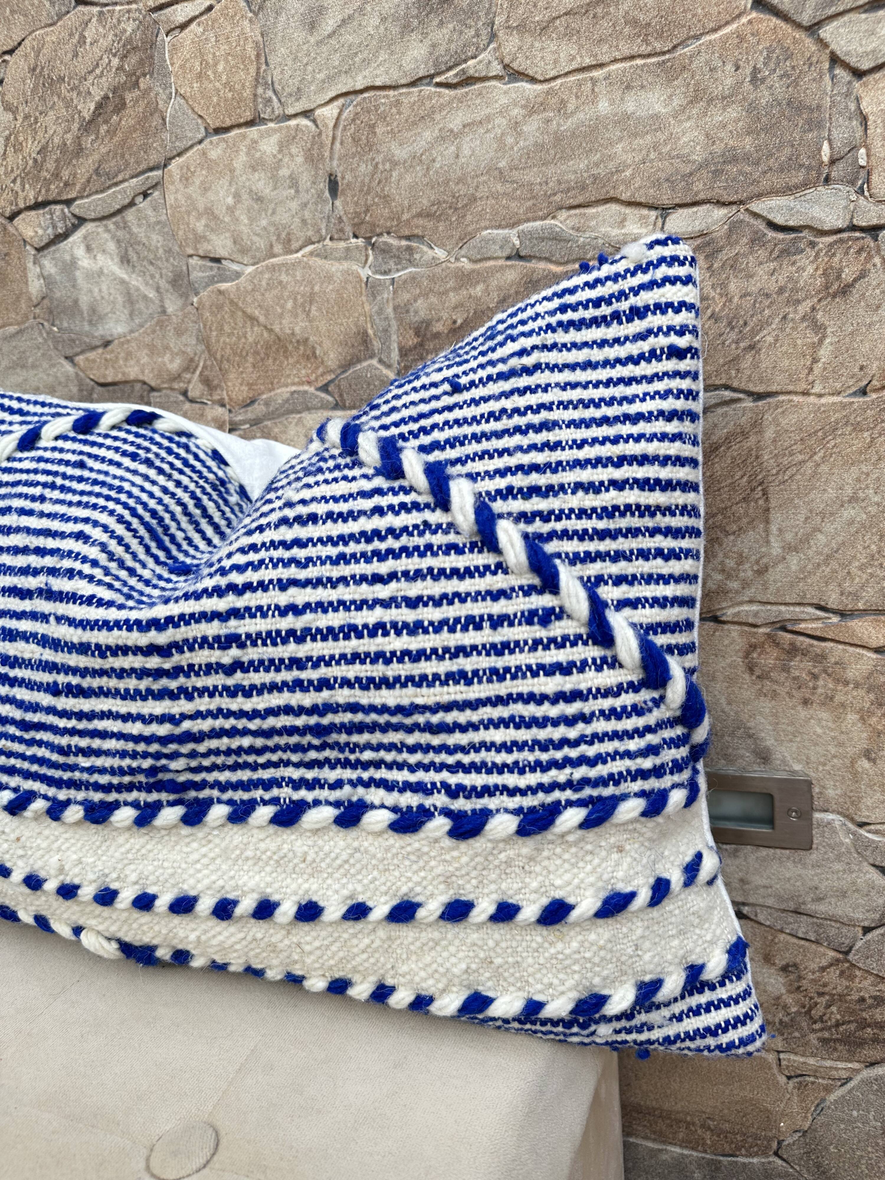 Handmade cushion cover in Berber wool: Moroccan Kilim cushion