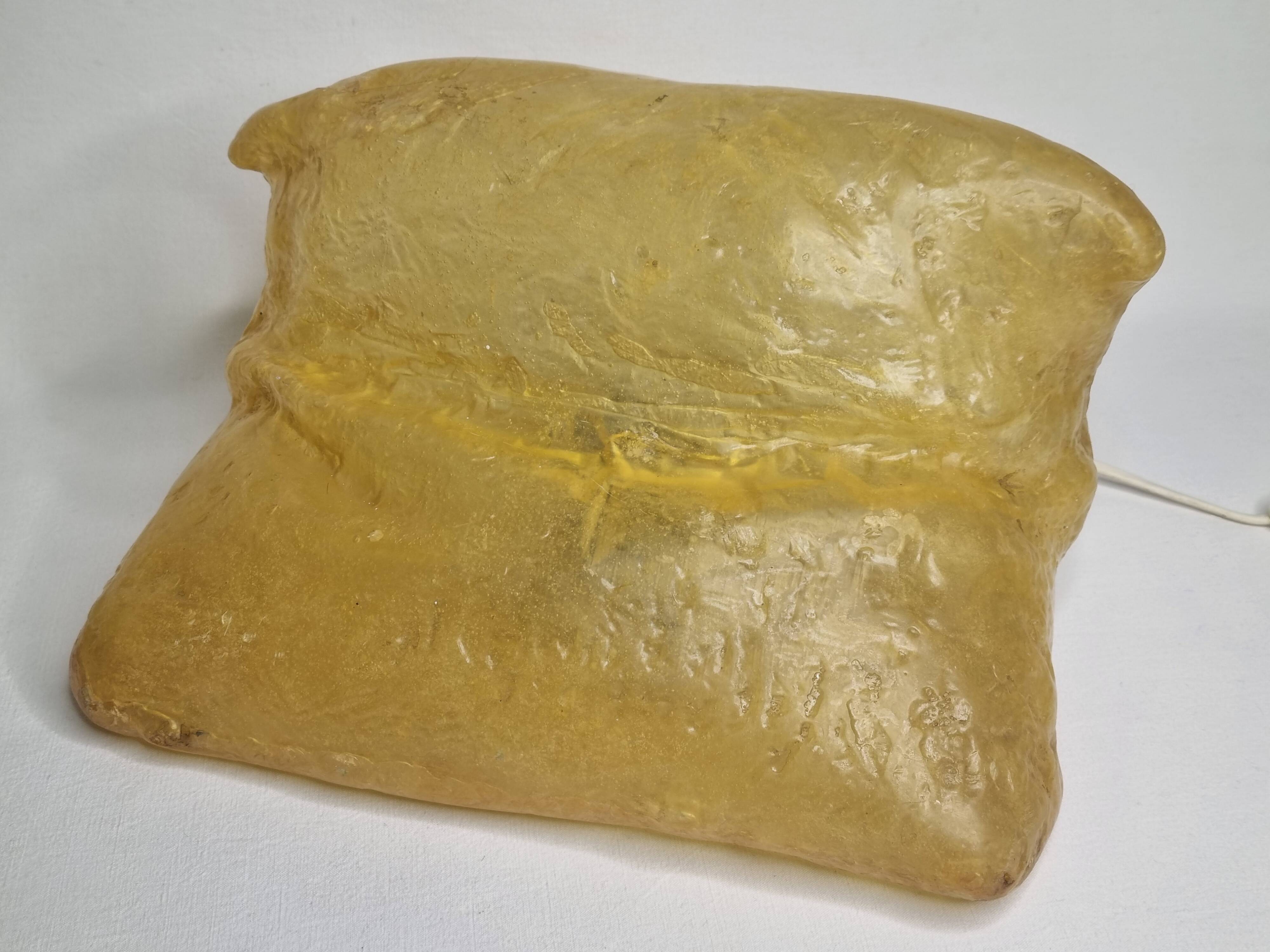 Hajime Goto design lamp small model vintage resin 1970, 30 cm